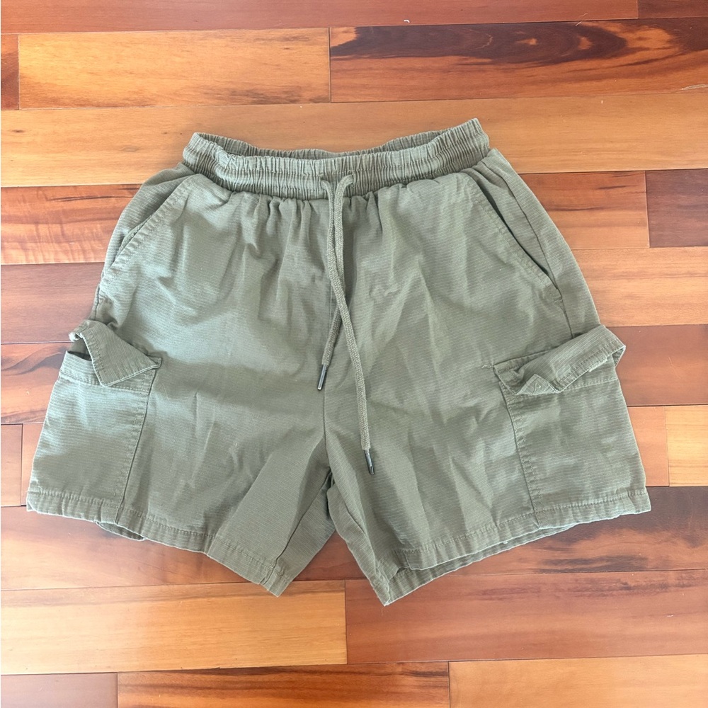 ♥️2/$30♥️Ardene Cargo Shorts
